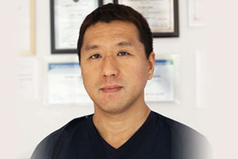 加藤 郁郎 理事長・院長
